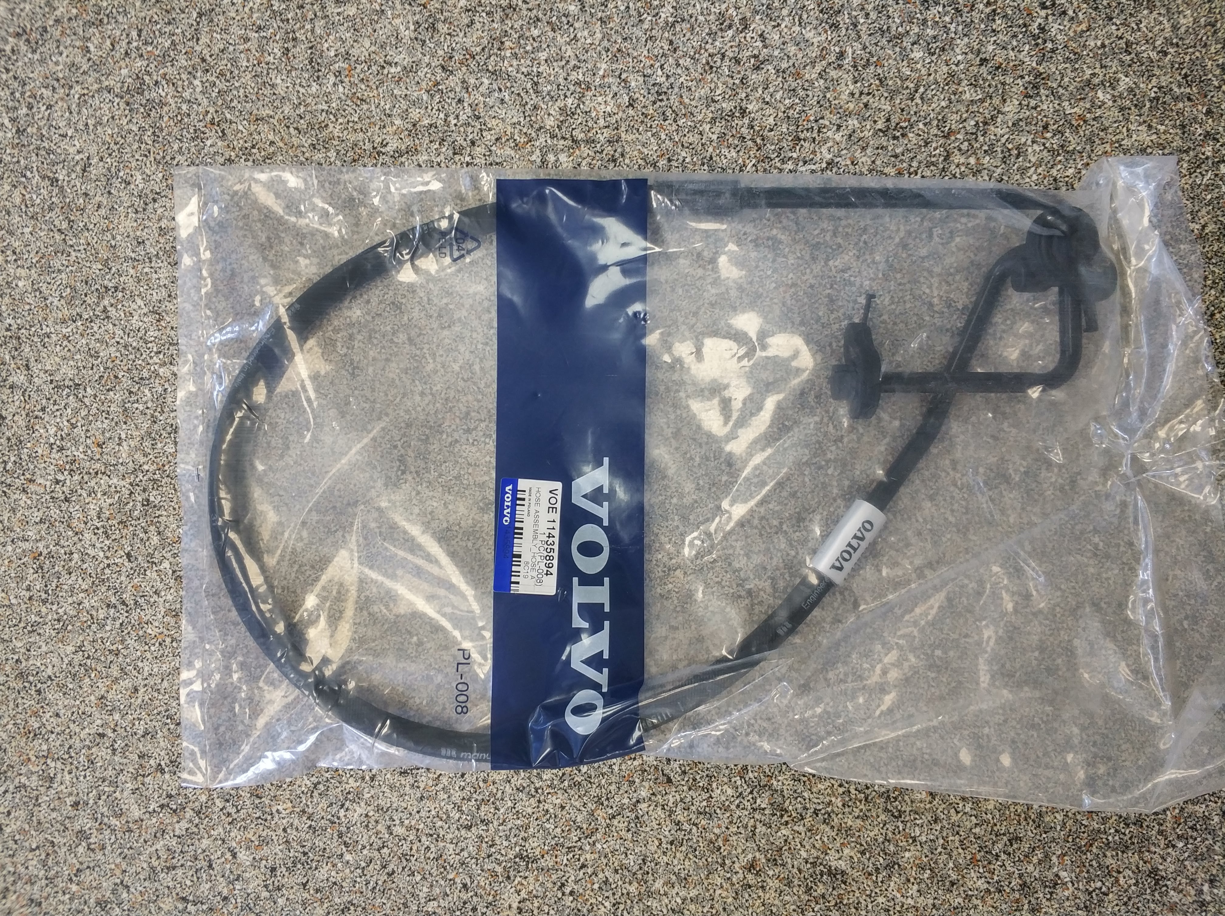 Hose OEM VOE11435894