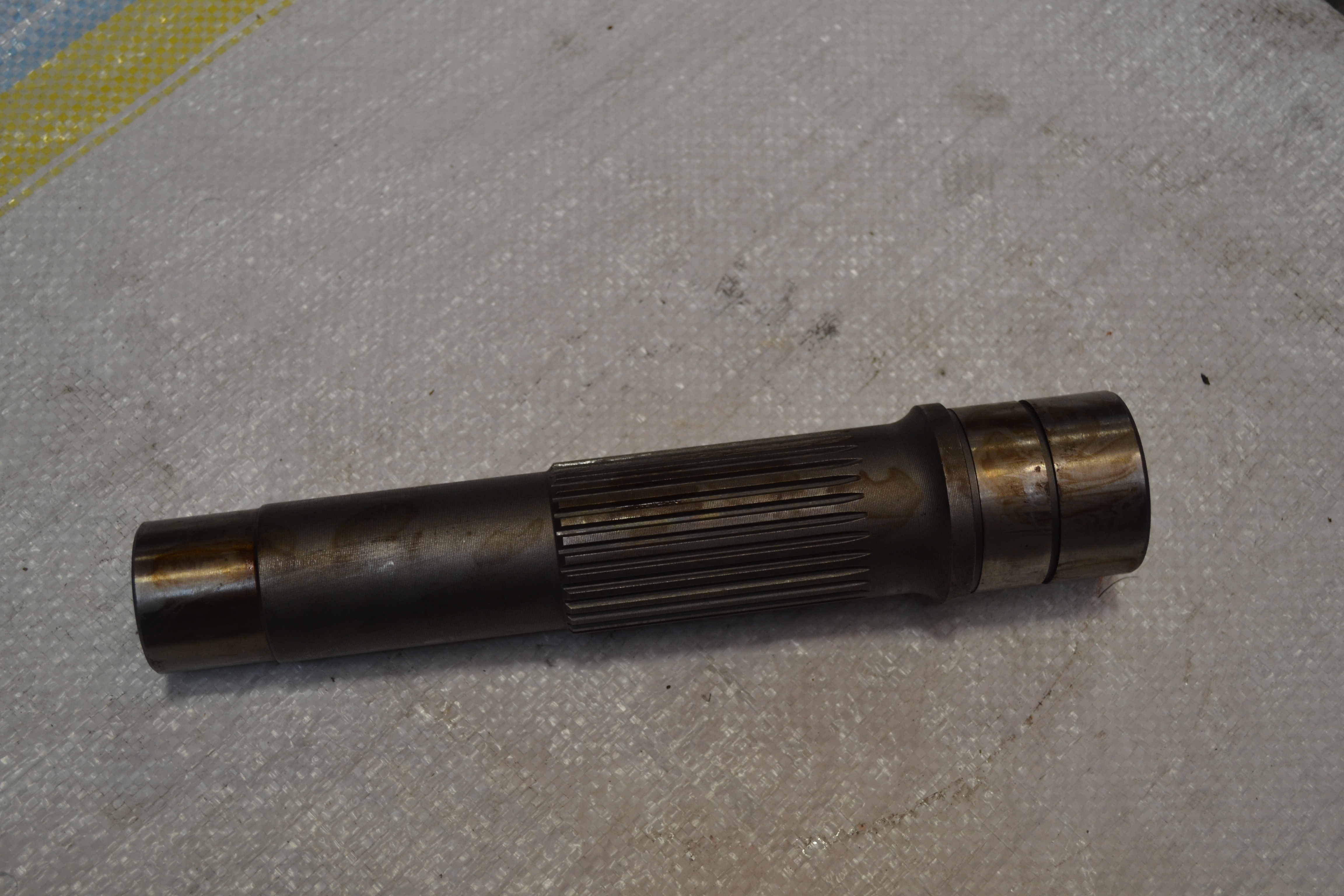 Shaft OEM HIT2047884