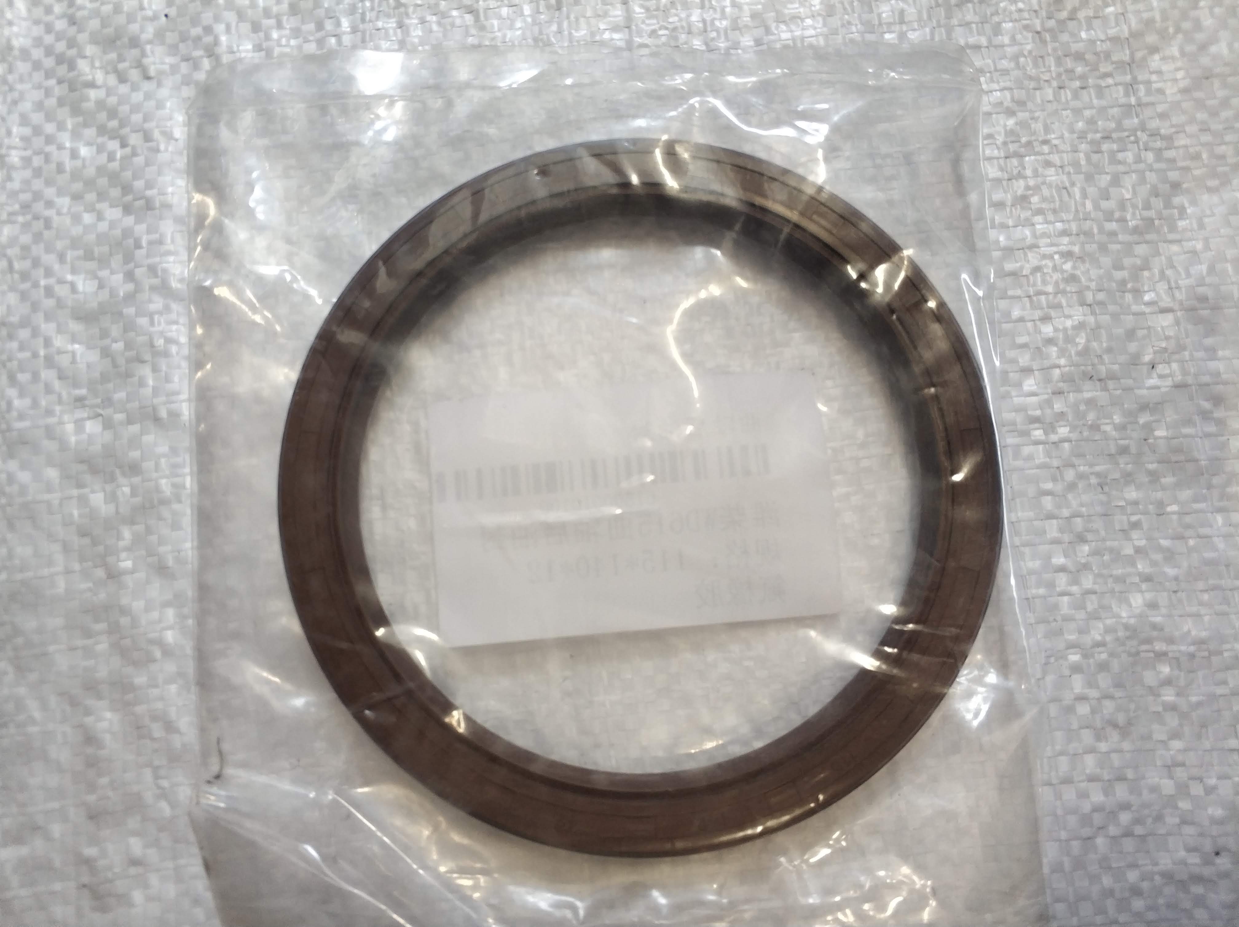 Crankshaft seal XCMG 61500010100