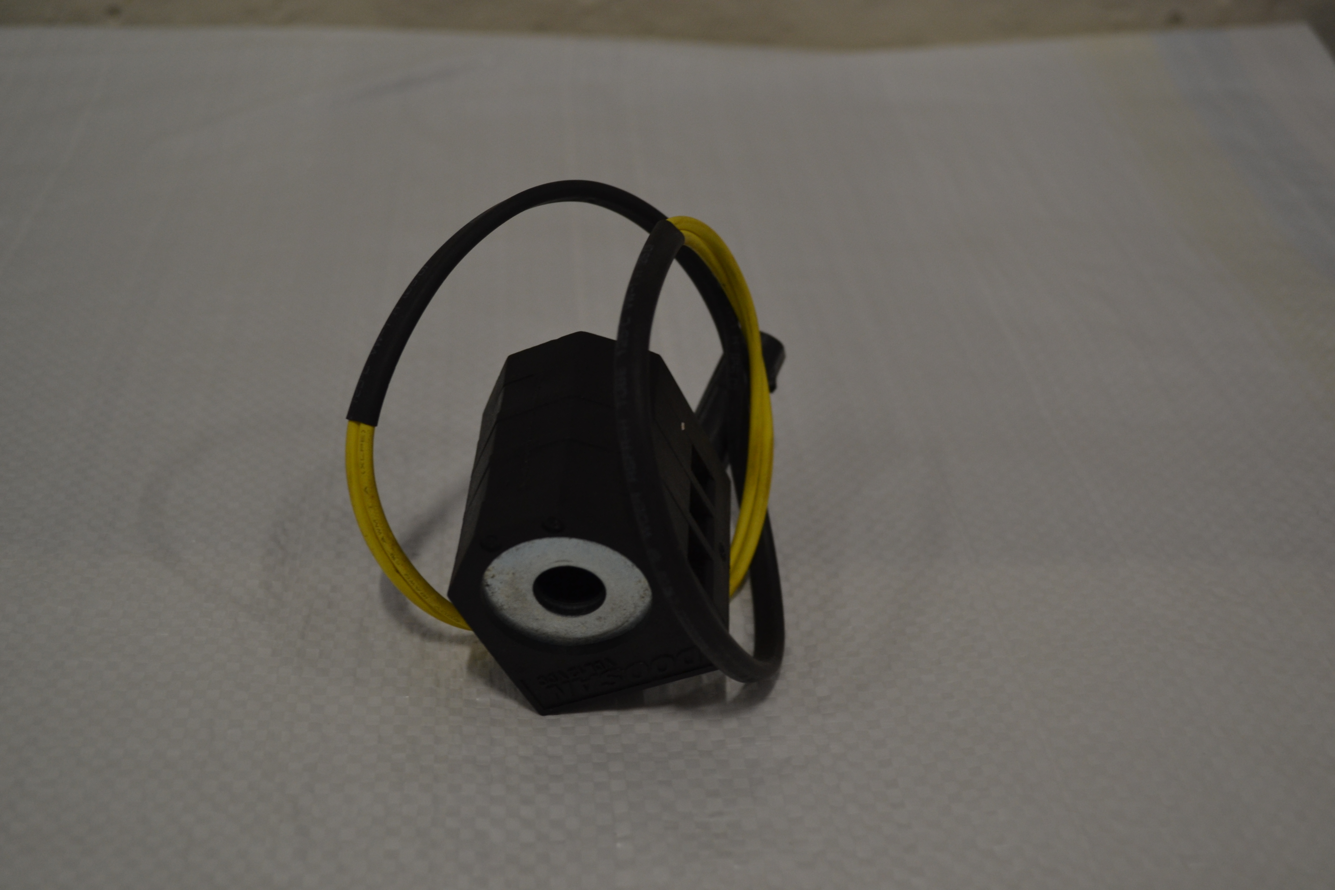 Electromagnetic valve OEM 1.519-00002