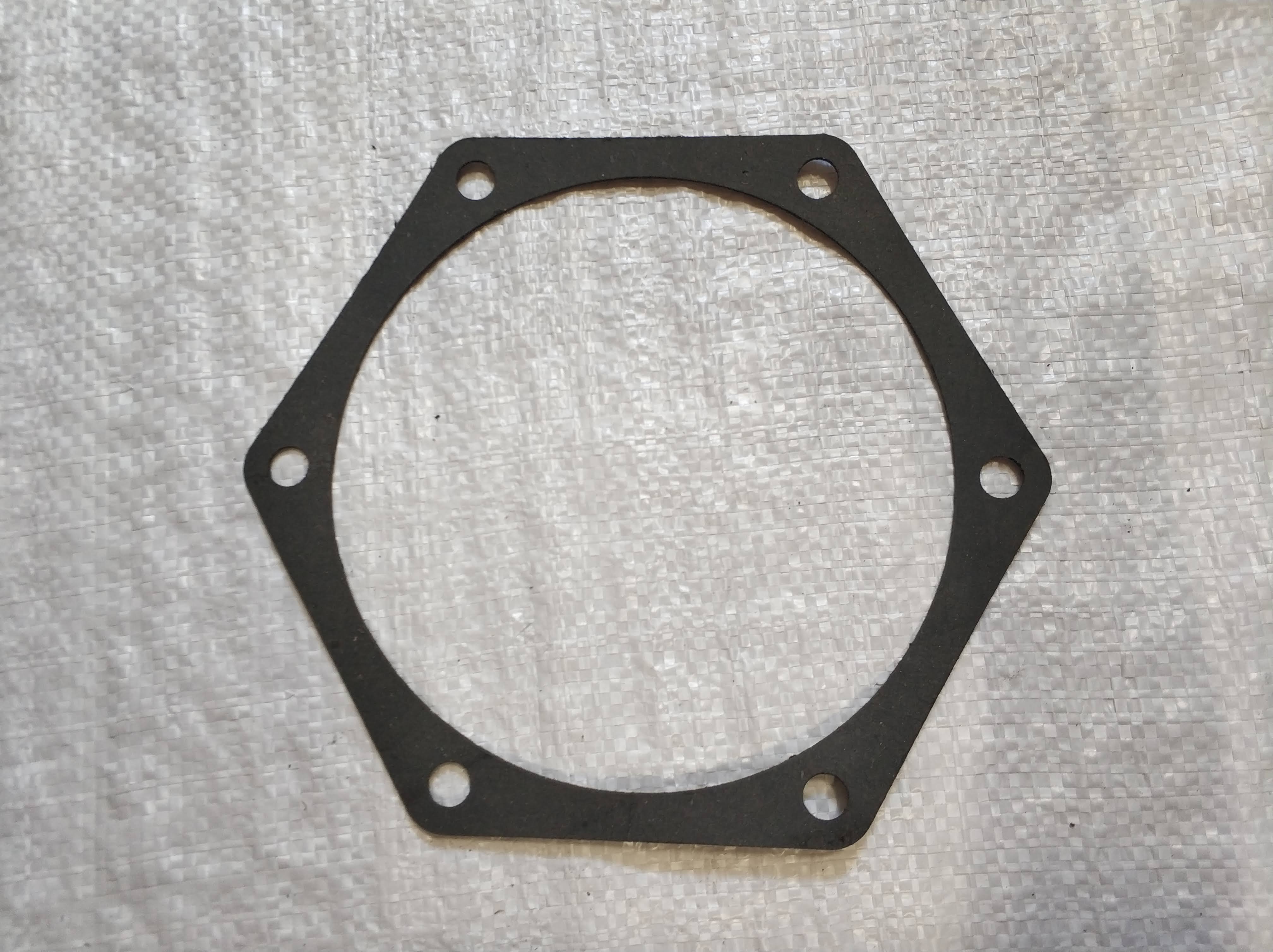 Gasket (water pump) XCMG 614060008